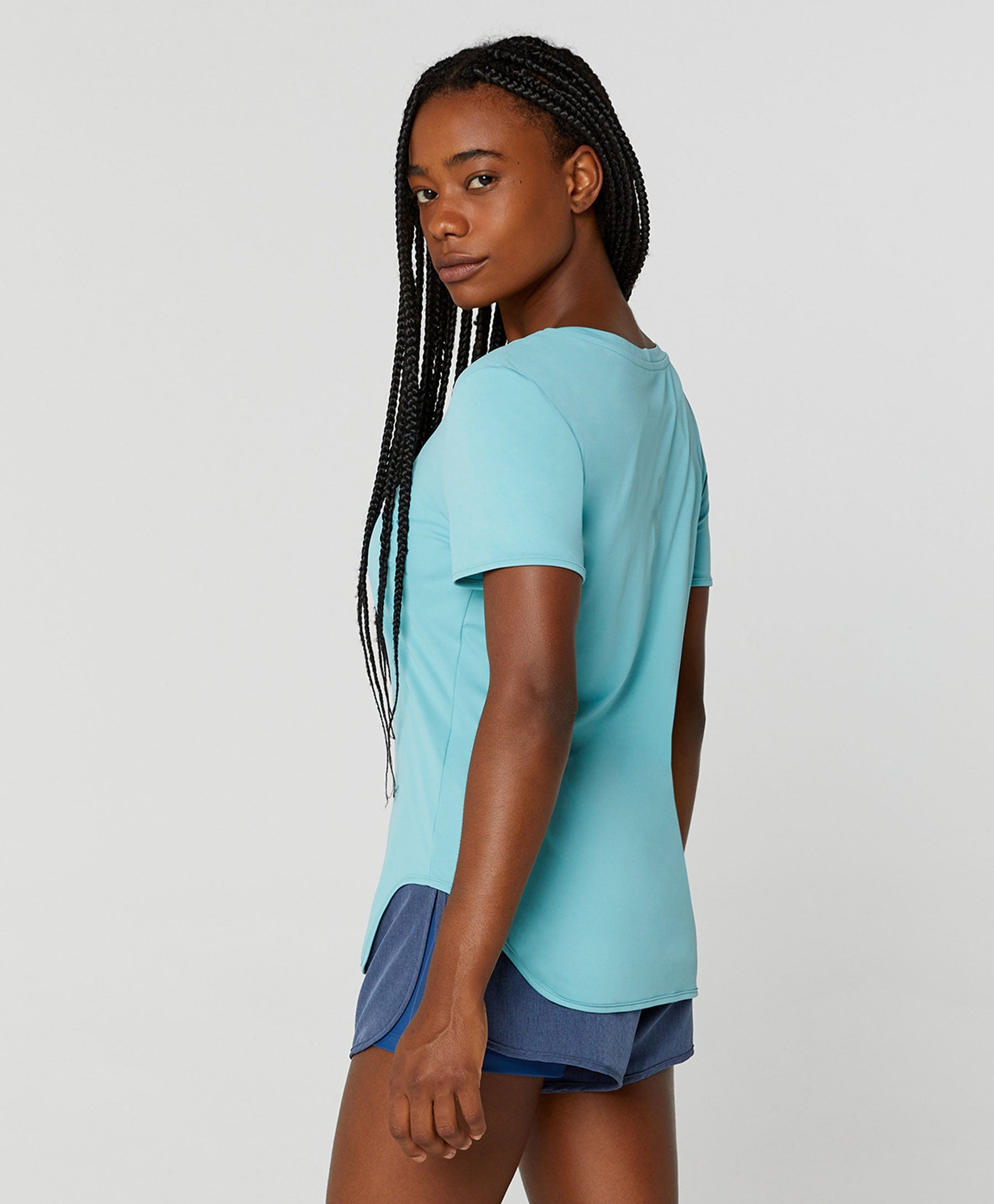 T-Shirt Eterna Gola Redonda Alongada