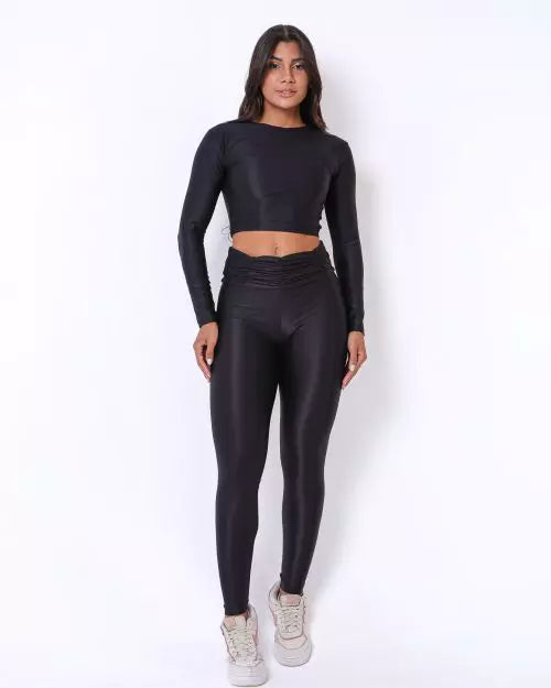 Conjunto Calça Básica Preto + Top Maria